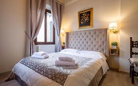 Duomo Apartments By Mmega